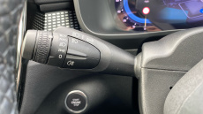 Volvo XC40 2.0 B3P Ultimate Dark 5dr Auto Petrol Estate